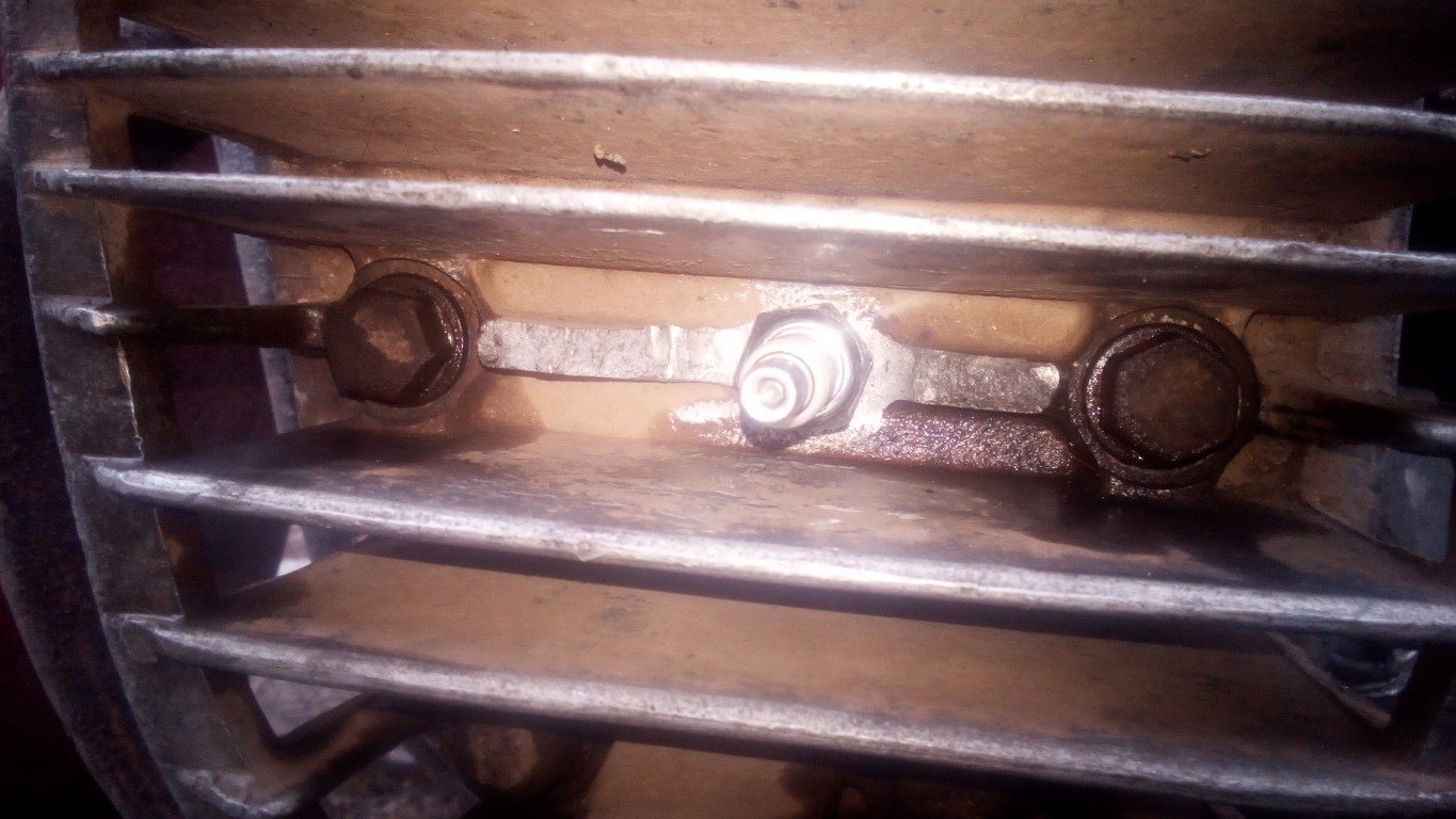 M10x1,0 kierre 16mm avainkannalla.jpg